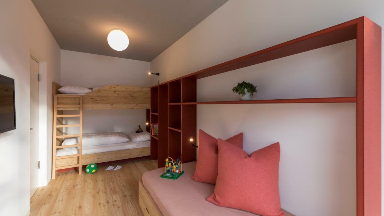 Paramount Alma Suites Sexten Екстер'єр фото